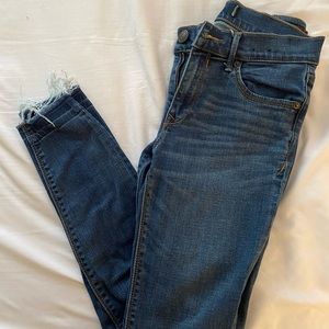 Women’s express skinny jeans/jeggings size 4 short